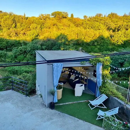 Das Hostel Rijeka * רייקה